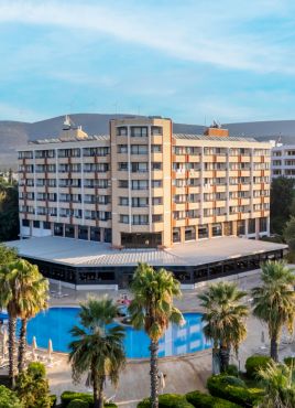 THE HOLIDAY RESORT HOTEL